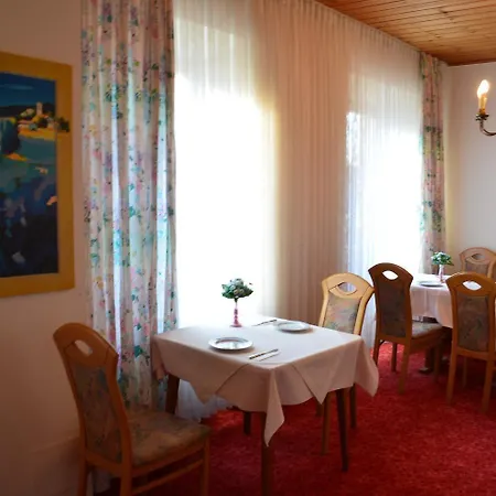 فندق Drei Schweizer Hotel