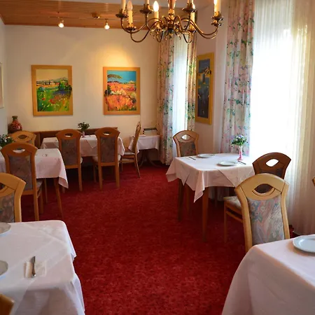 فندق Drei Schweizer Hotel