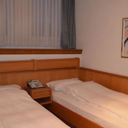 Drei Schweizer Hotel